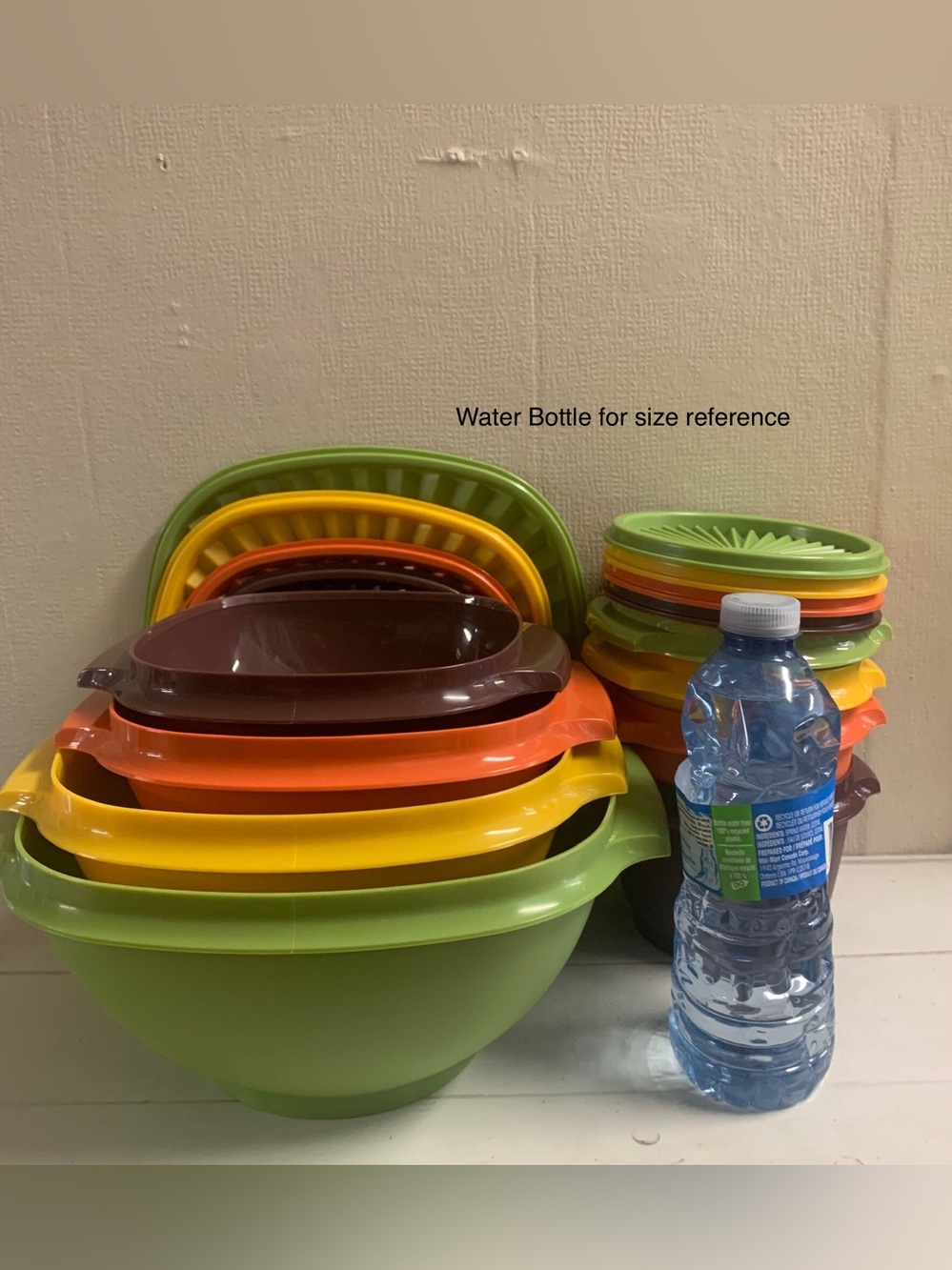 Tupperware Multi-Color Servalier Bowl and Storage Set - 8 Piece - Picture 6 of 9
